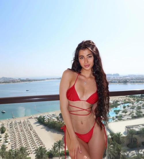 Escort - PRISCILA - Ibiza Tops